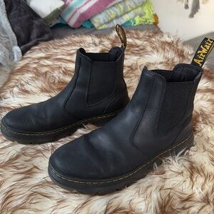 DR. MARTENS EMBURY LEATHER CASUAL CHELSEA BOOTS WYOMING BLACK